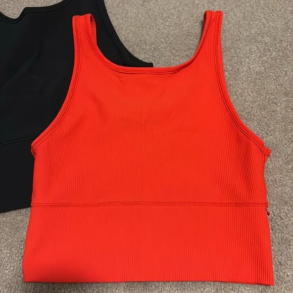 Lululemon Ribbed Tank Bundle - Picture 3 of 7
